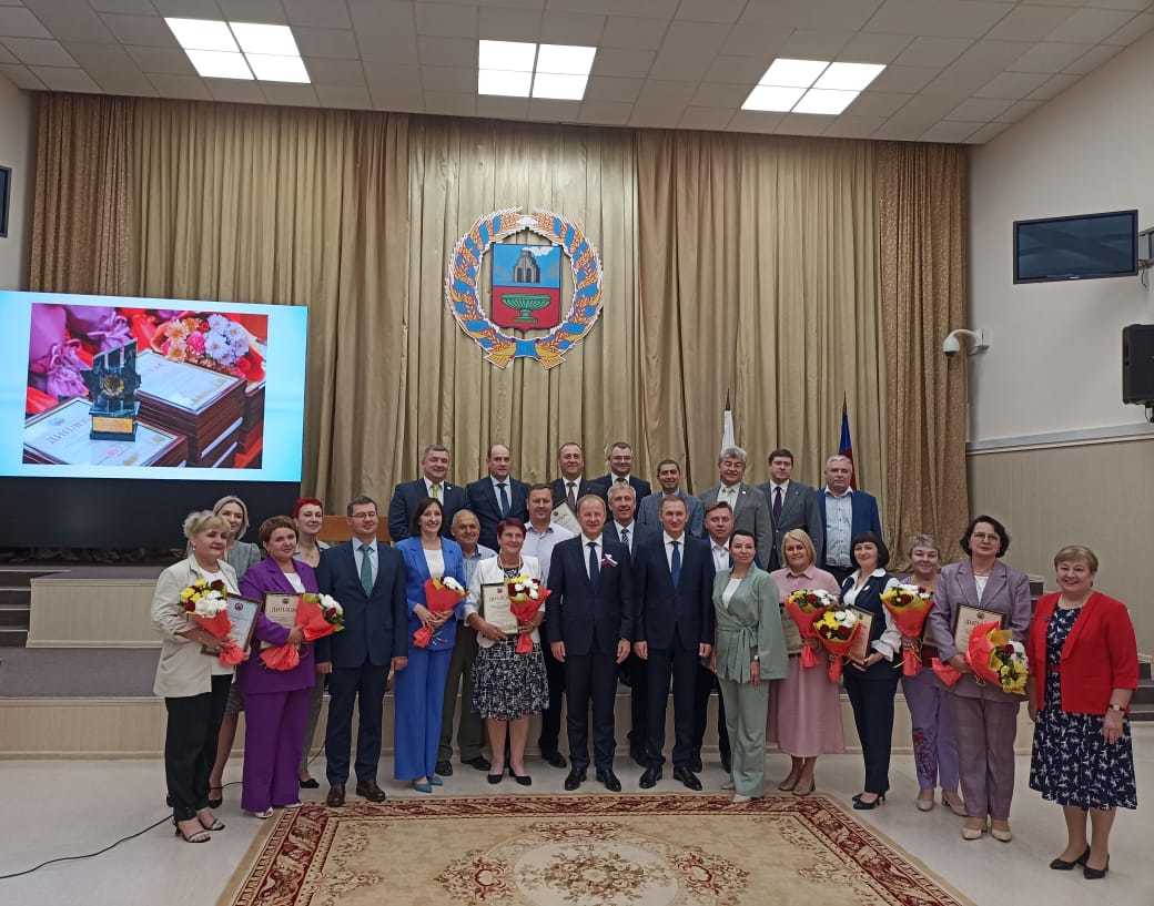 ������ ��������� ������������� ������������