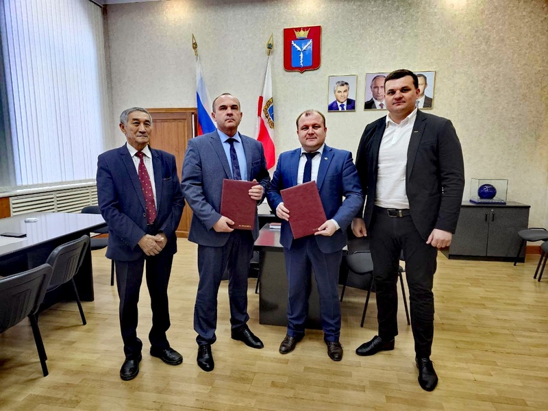 Подписано соглашение между учреждениями Пугачёвского района и Саратовской организацией Профсоюза