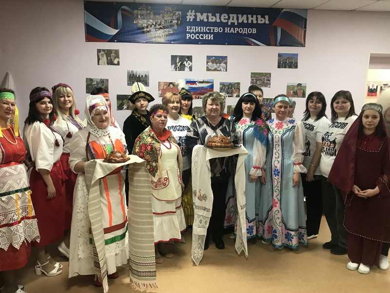Фестиваль «Народы России» организовала ППО Центра социальной помощи Саратовской области